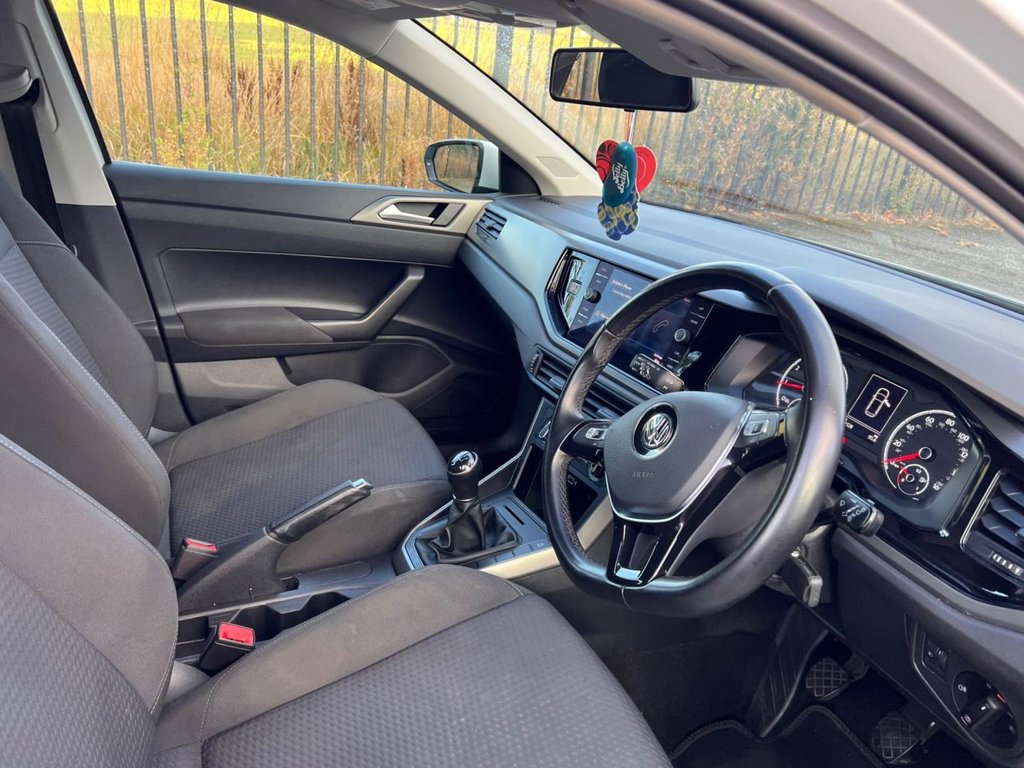 Used Volkswagen Polo 2019 for sale - 76631845: Photo 2