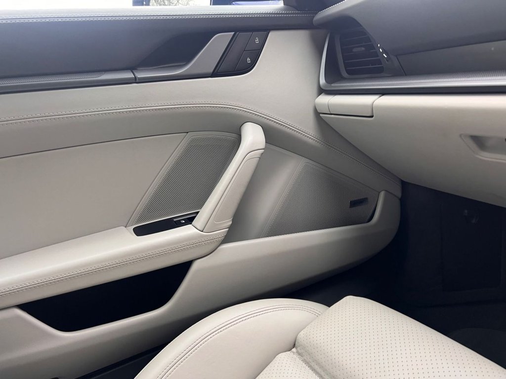 Used Porsche 911 2023 for sale - 76596008: Photo 28