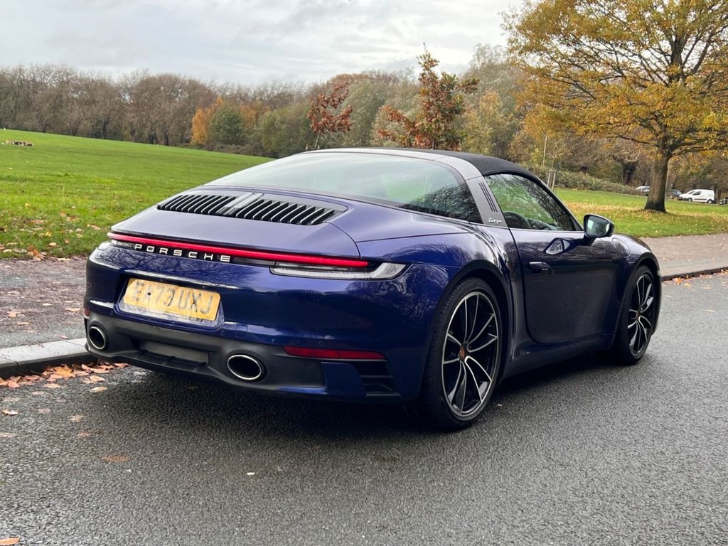 Used Porsche 911 2023 for sale - 76596008: Photo 6