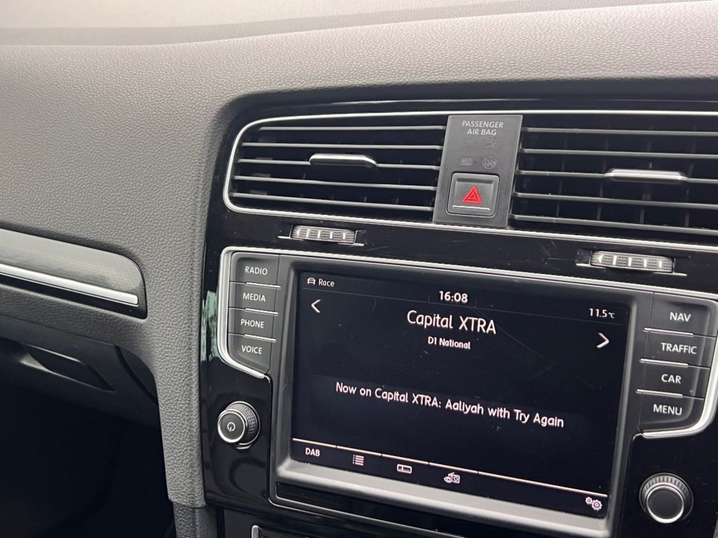 Used Volkswagen Golf 2016 for sale - 76686093: Photo 17