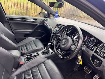 Used Volkswagen Golf 2016 for sale - 76686093: Photo