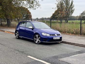 Used Volkswagen Golf 2016 for sale - 76686093: Photo