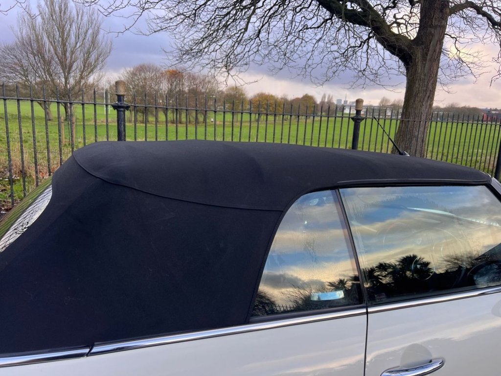 Used MINI Convertible 2016 for sale - 76617160: Photo 13