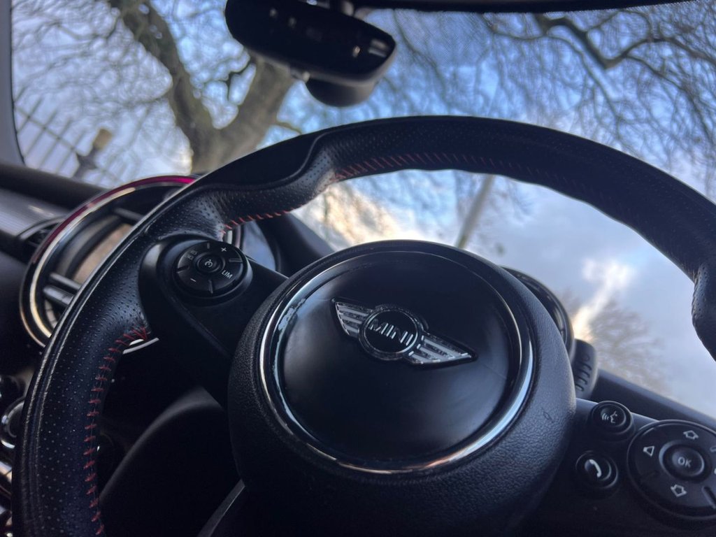 Used MINI Convertible 2016 for sale - 76617160: Photo 32