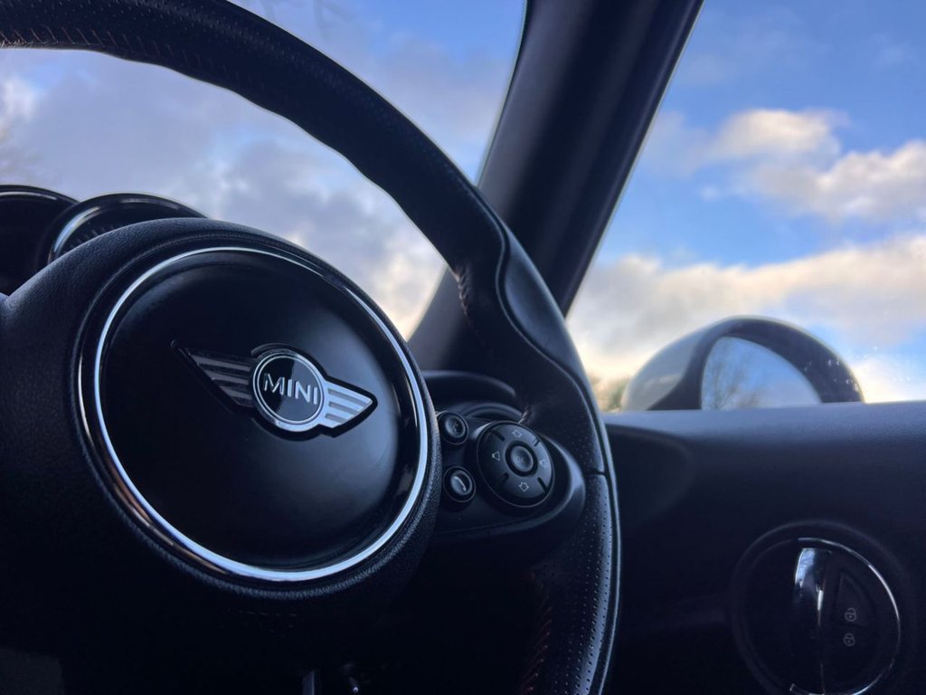 Used MINI Convertible 2016 for sale - 76617160: Photo 33