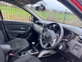 Used Dacia Duster 2021 for sale - 77153806: Photo