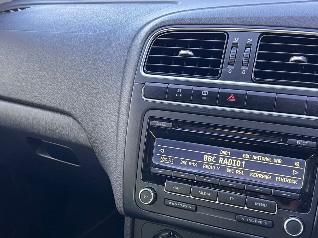 Used Volkswagen Polo 2013 for sale - 76973084: Photo 15