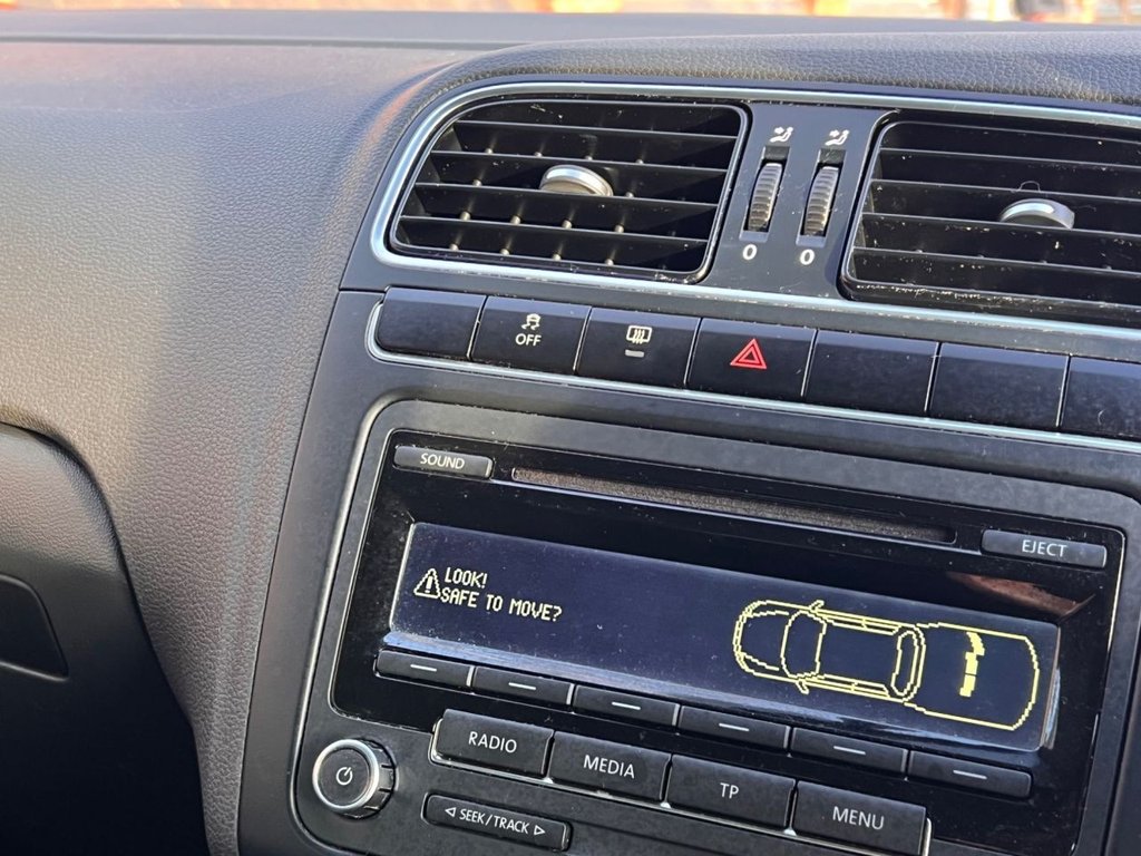 Used Volkswagen Polo 2013 for sale - 76973084: Photo 17