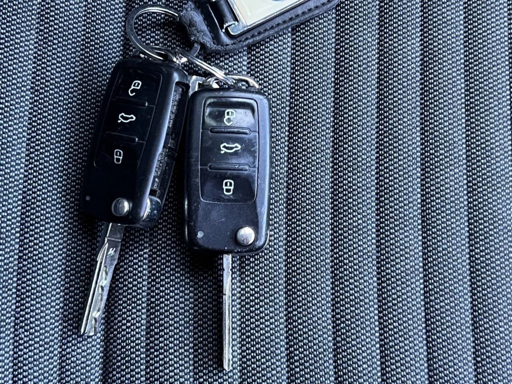 Used Volkswagen Polo 2013 for sale - 76973084: Photo 24