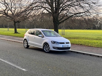 Used Volkswagen Polo 2013 for sale - 76973084: Photo