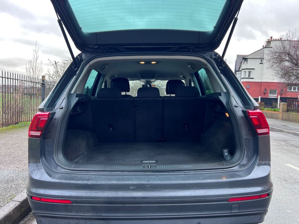 Used Volkswagen Tiguan 2018 for sale - 77546713: Photo 14