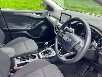 Used Ford Focus 2018 for sale - 78277411: Photo