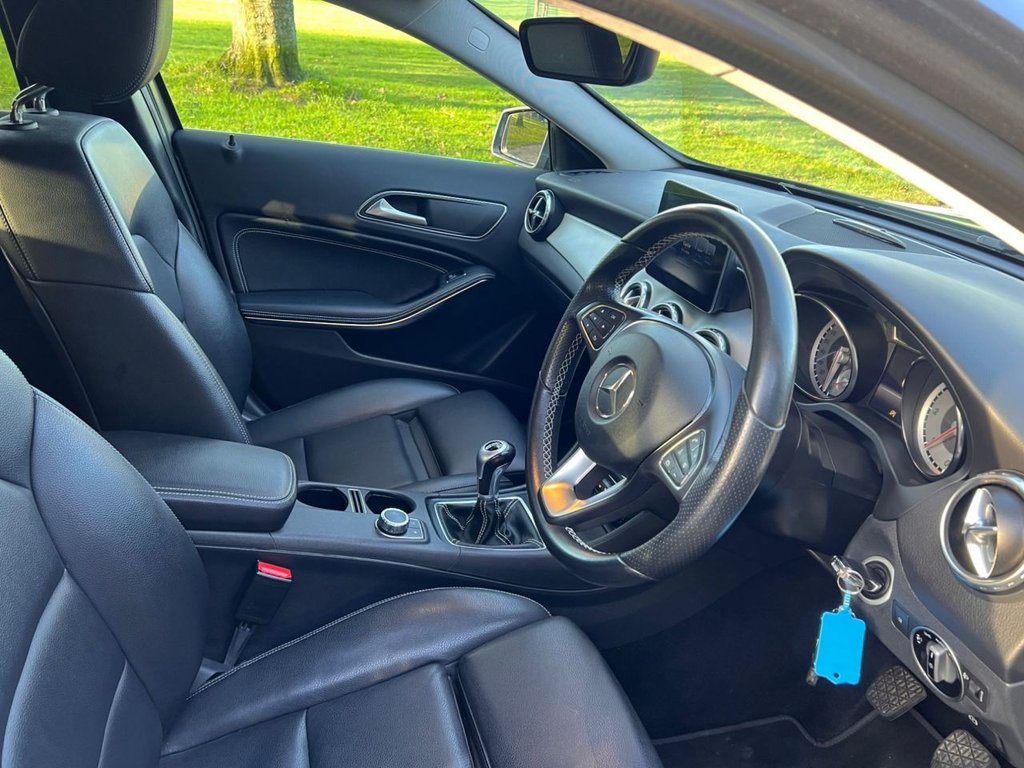 Used Mercedes-Benz GLA 2017 for sale - 76900578: Photo 2