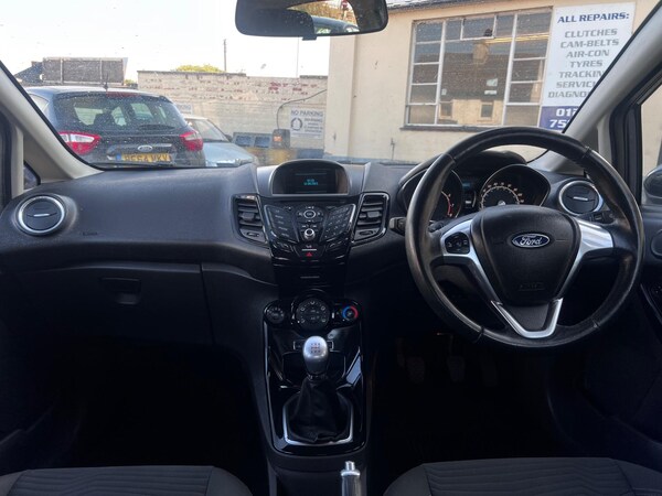 Used Ford Fiesta 2015 for sale - 75562922: Photo 12