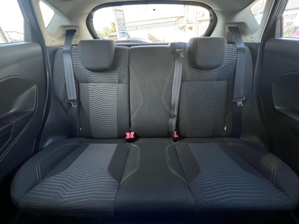 Used Ford Fiesta 2015 for sale - 75562922: Photo 16