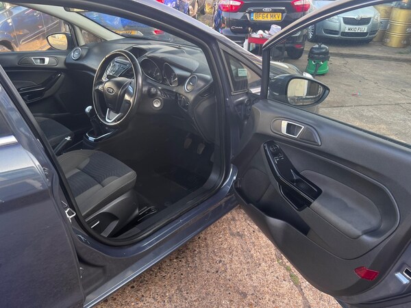 Used Ford Fiesta 2015 for sale - 75562922: Photo 17