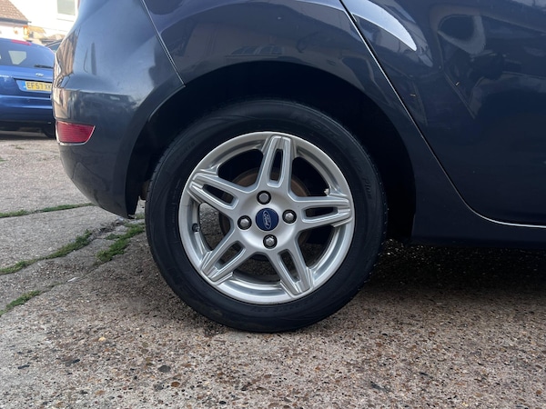 Used Ford Fiesta 2015 for sale - 75562922: Photo 23