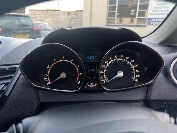 Used Ford Fiesta 2015 for sale - 75562922: Photo 24