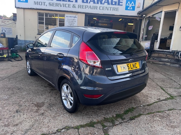 Used Ford Fiesta 2015 for sale - 75562922: Photo 4