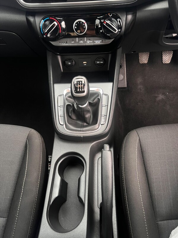 Used Hyundai KONA 2022 for sale - 74965309: Photo 12