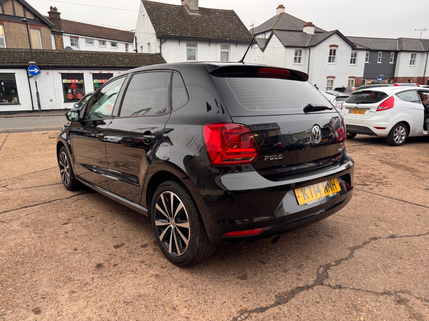 Used Volkswagen Polo 2014 for sale - 77331452: Photo 3