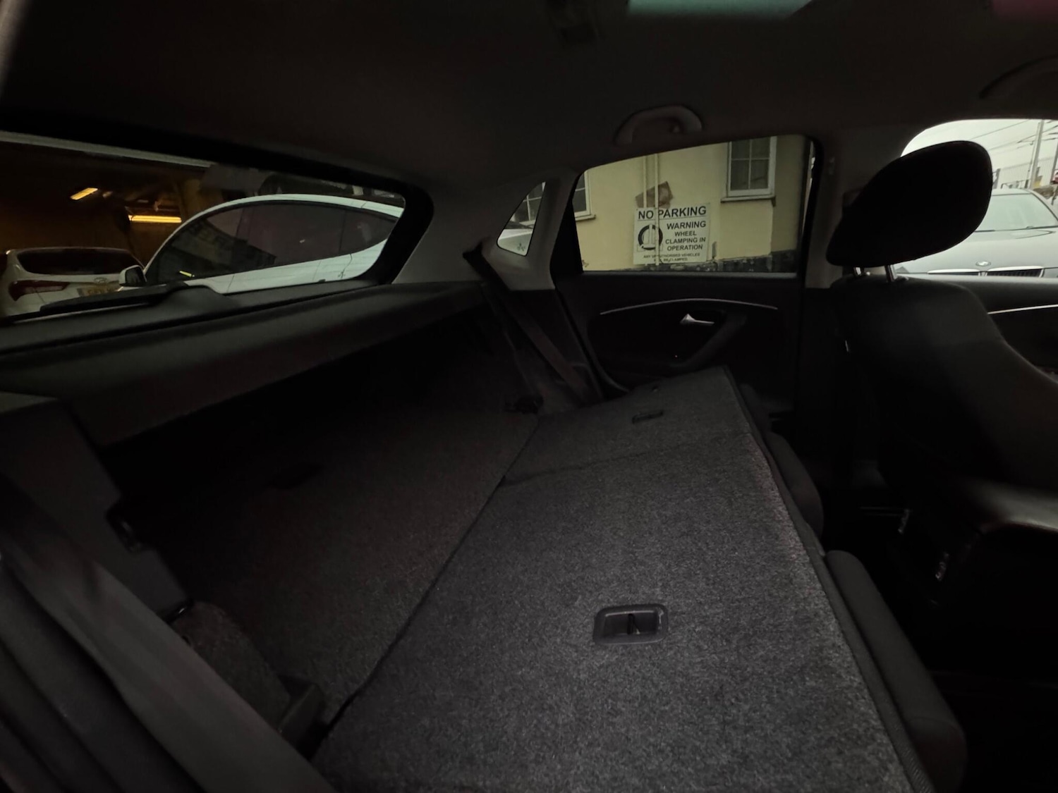 Used Volkswagen Polo 2014 for sale - 77331452: Photo 30