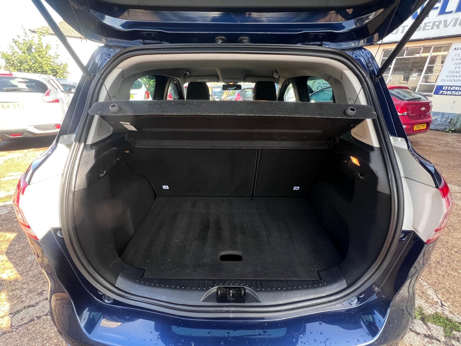 Vehicle 29