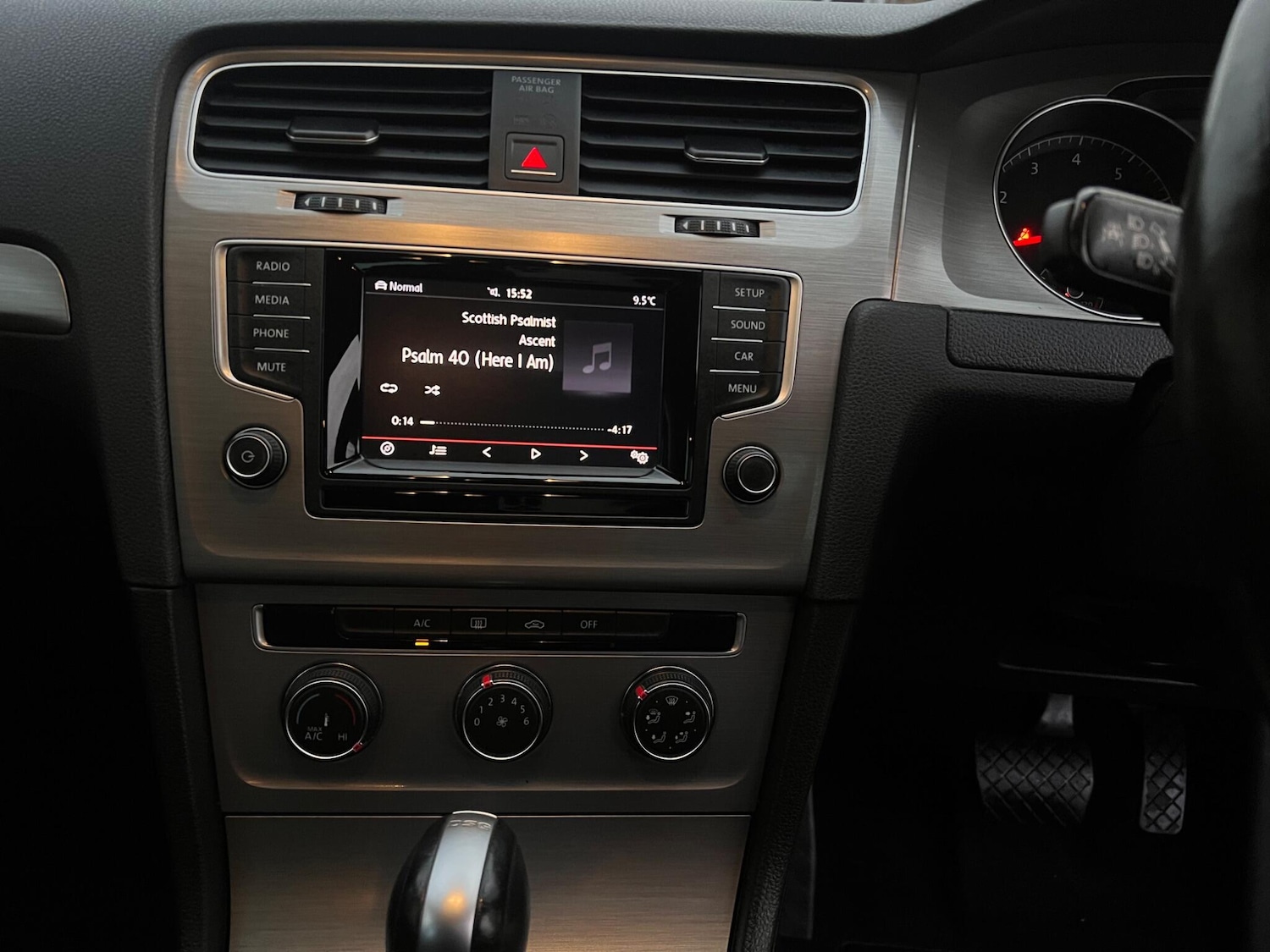 Used Volkswagen Golf 2014 for sale - 76991413: Photo 19