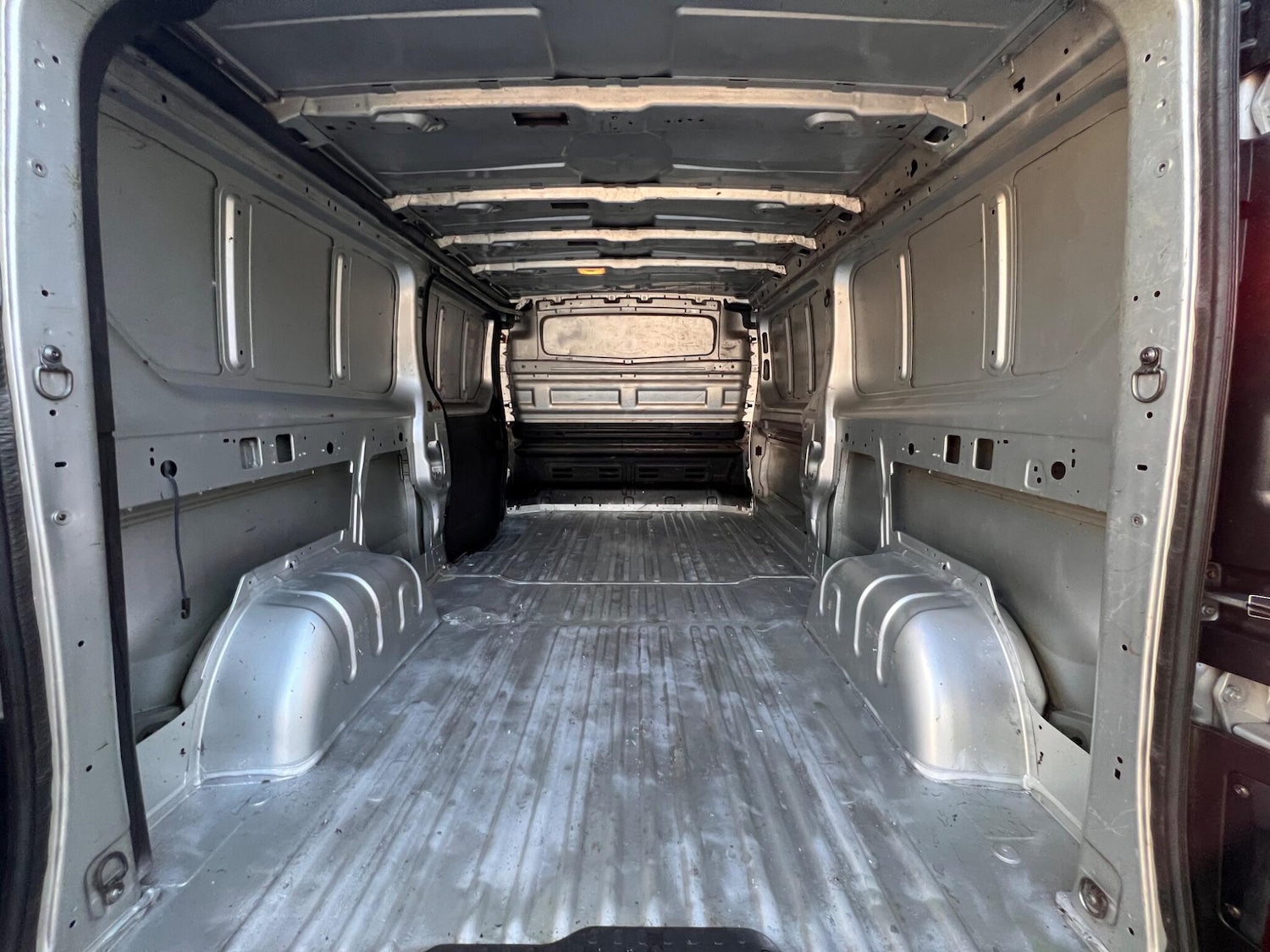 Used Vauxhall Vivaro 2015 for sale - 77255286: Photo 19