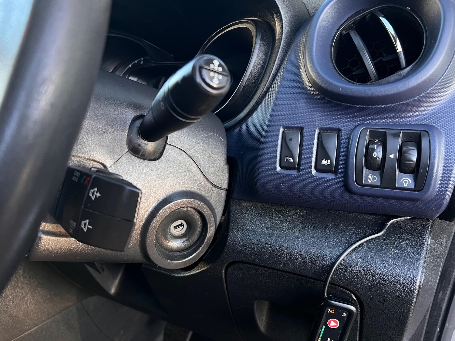 Used Vauxhall Vivaro 2015 for sale - 77255286: Photo 25