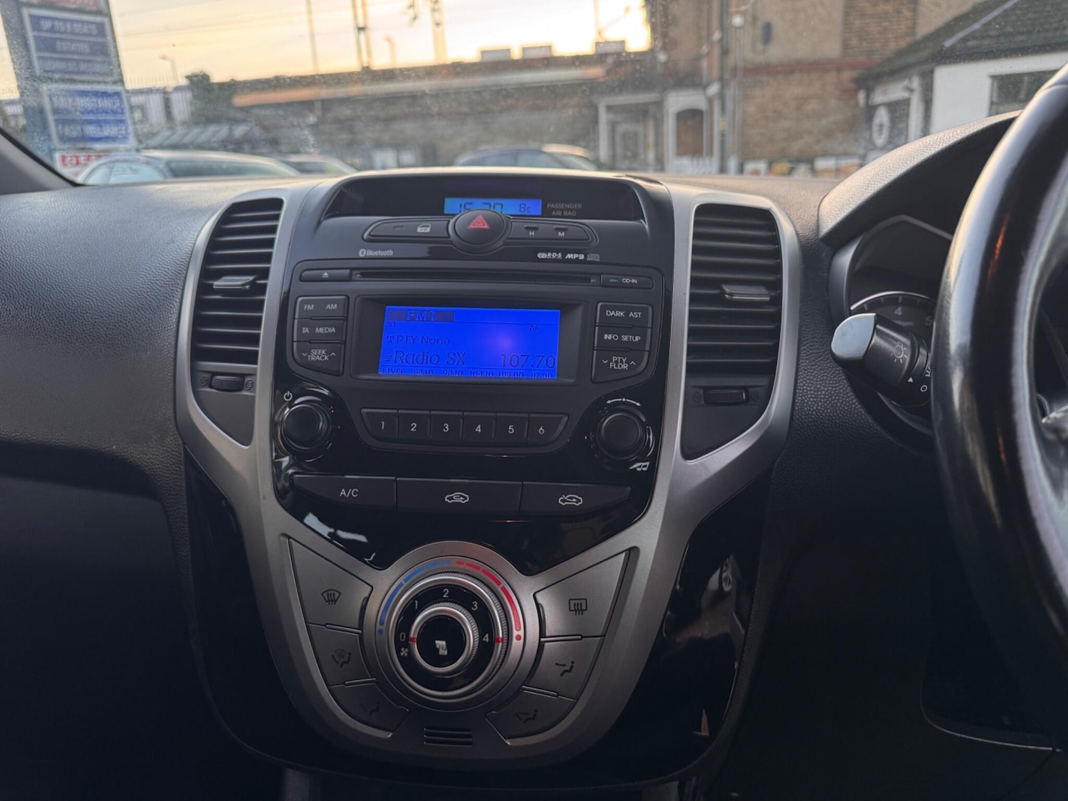 Used Hyundai Ix20 2011 for sale - 77387568: Photo 11