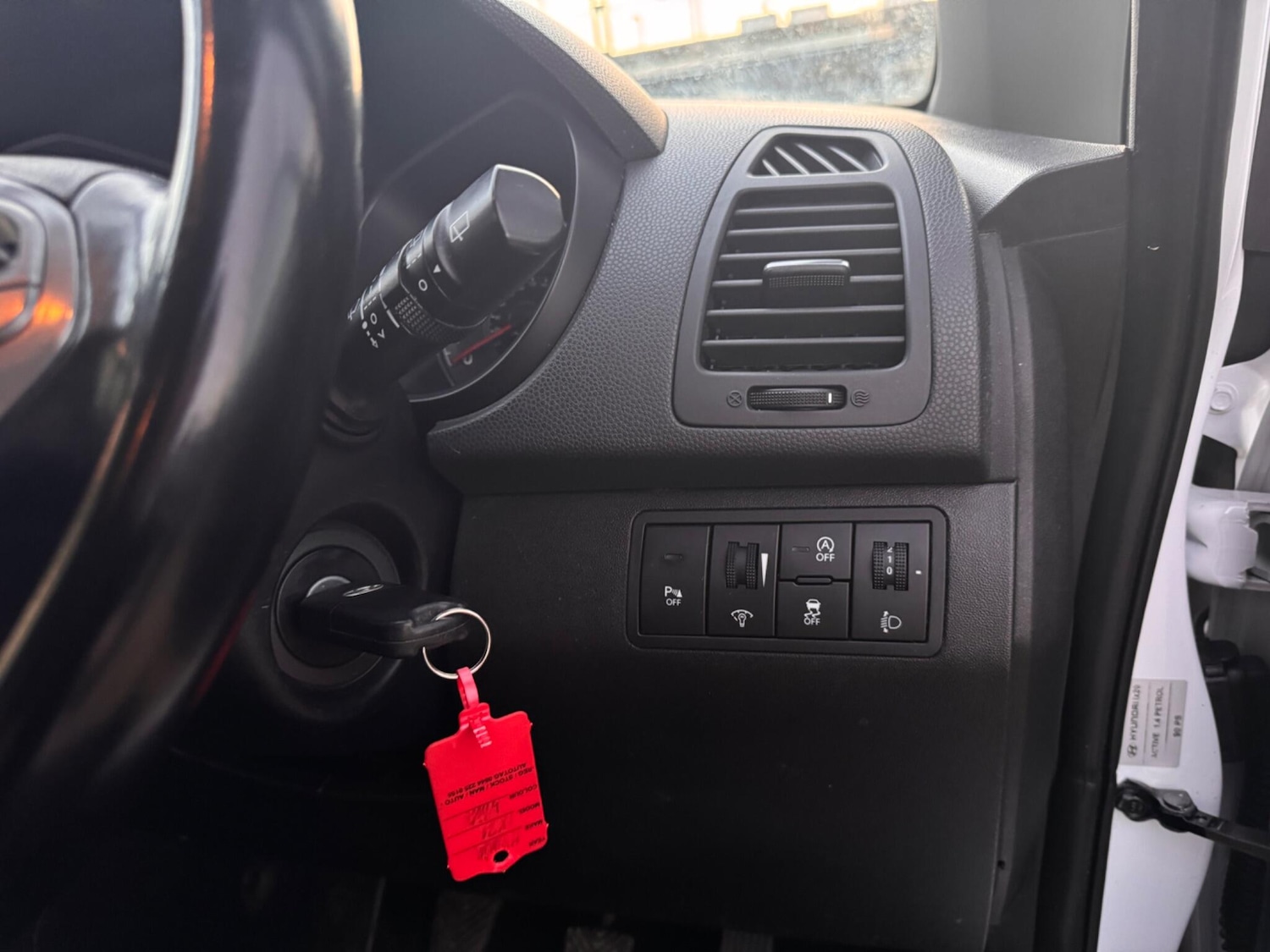 Used Hyundai Ix20 2011 for sale - 77387568: Photo 17