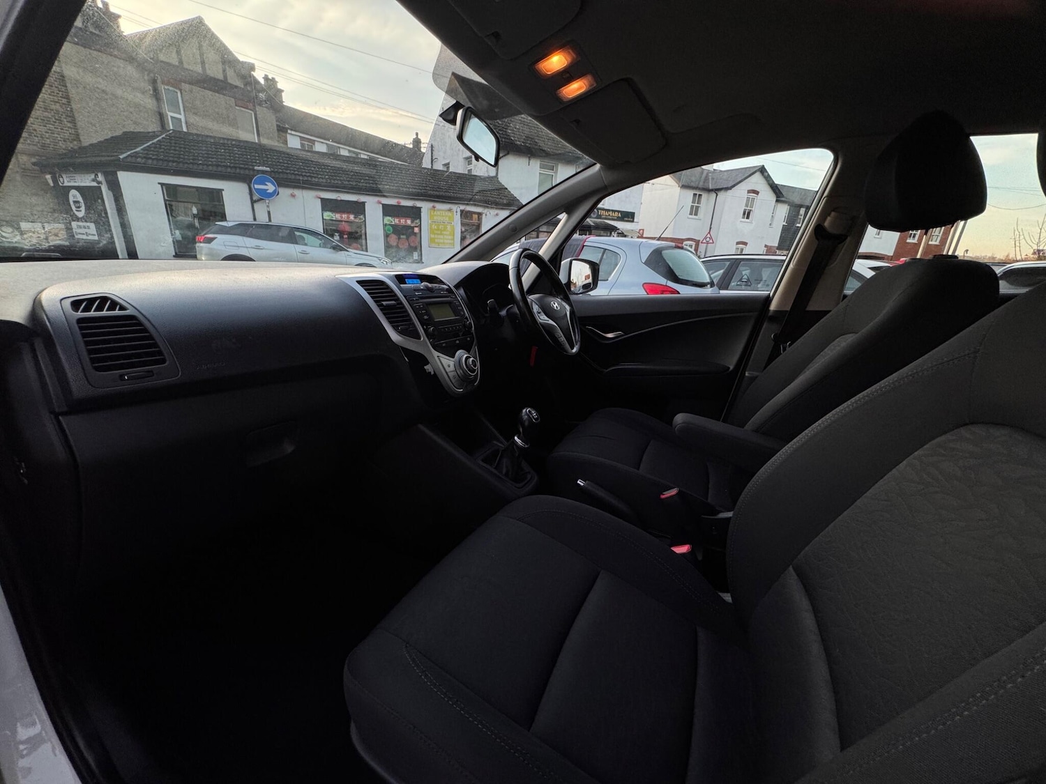 Used Hyundai Ix20 2011 for sale - 77387568: Photo 28