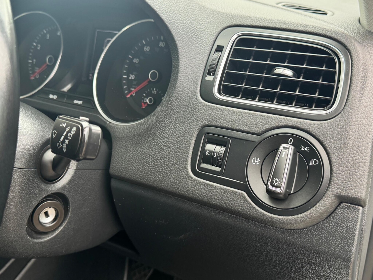 Used Volkswagen Polo 2016 for sale - 78034157: Photo 18