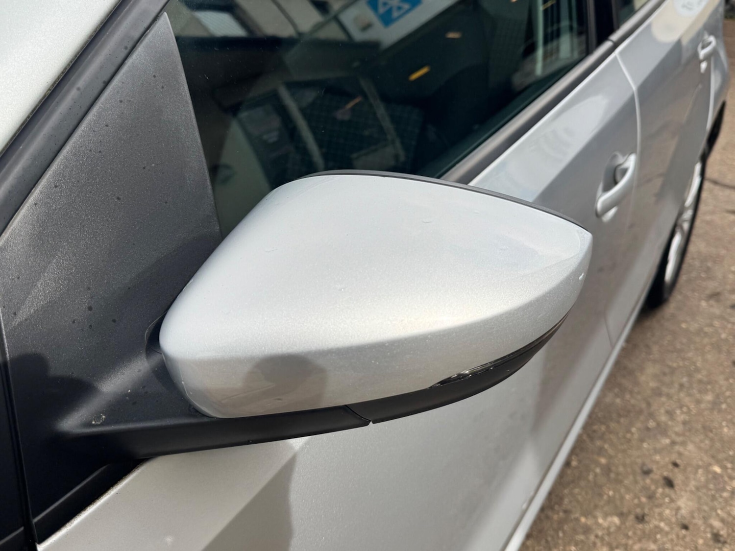 Used Volkswagen Polo 2016 for sale - 78034157: Photo 25