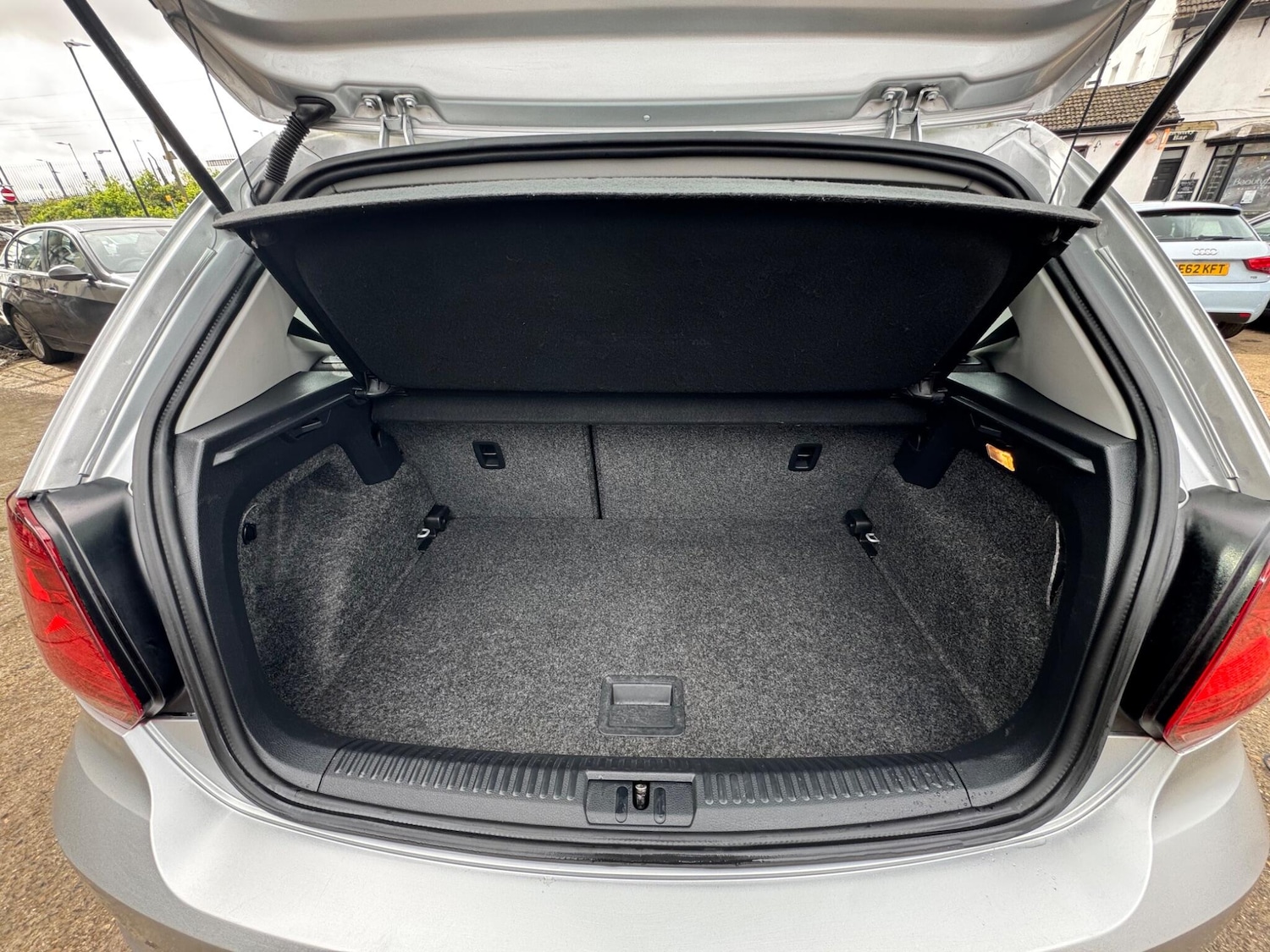 Used Volkswagen Polo 2016 for sale - 78034157: Photo 26