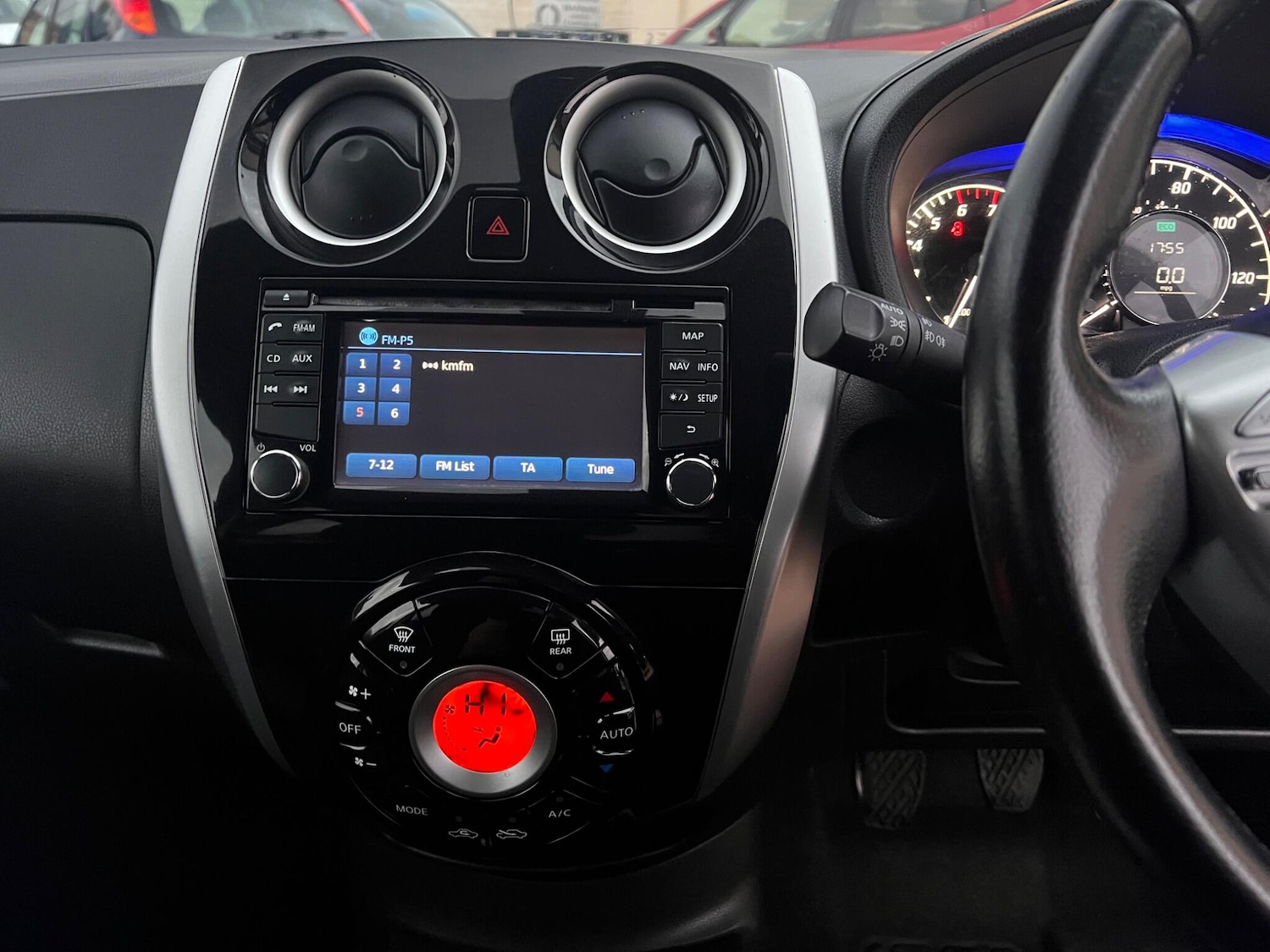 Used Nissan Note 2015 for sale - 76440545: Photo 19