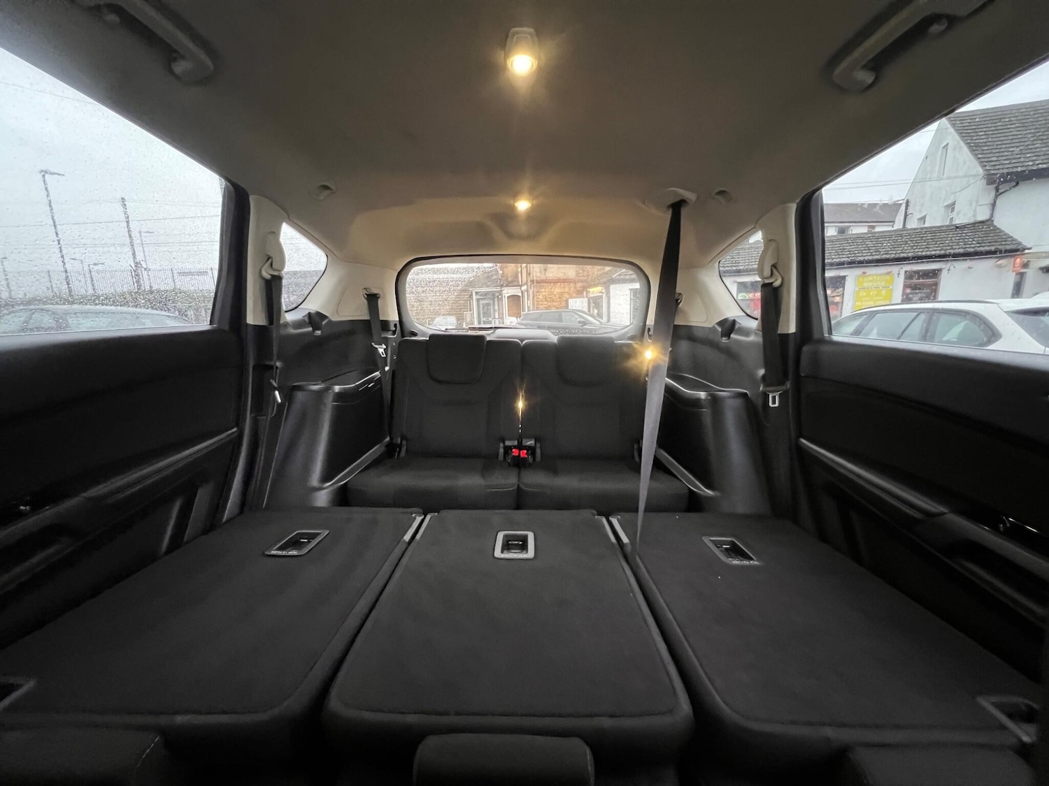 Used Ford S-Max 2016 for sale - 77230570: Photo 35