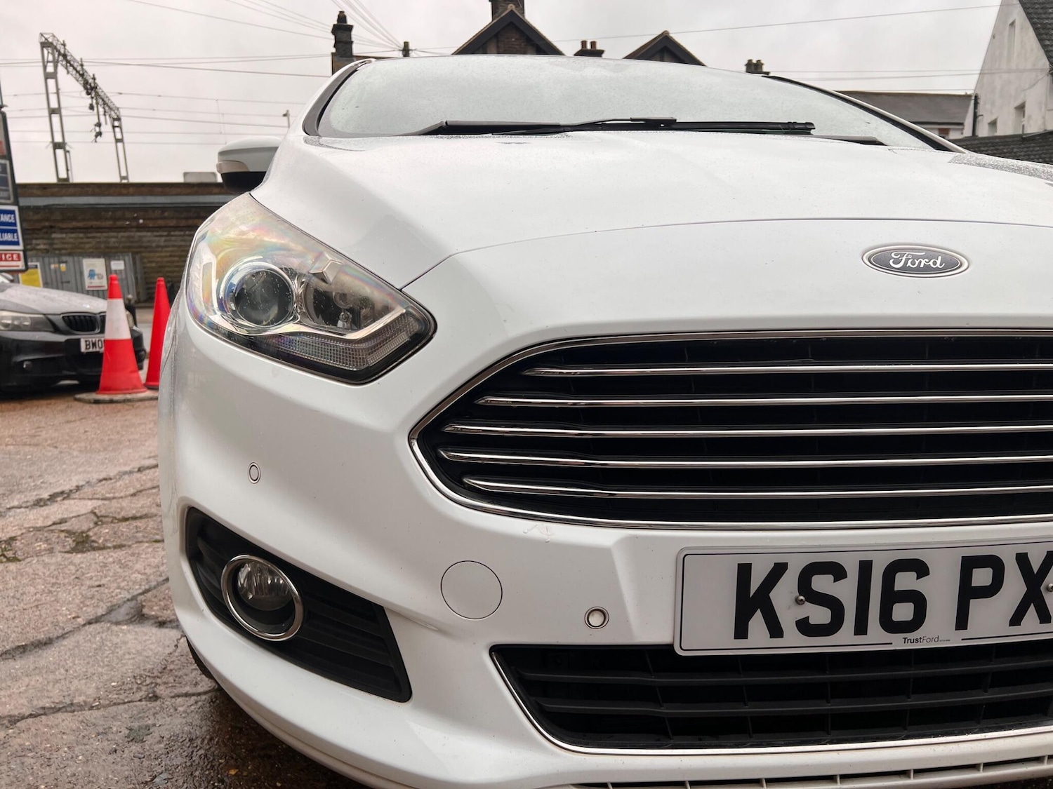 Used Ford S-Max 2016 for sale - 77230570: Photo 5