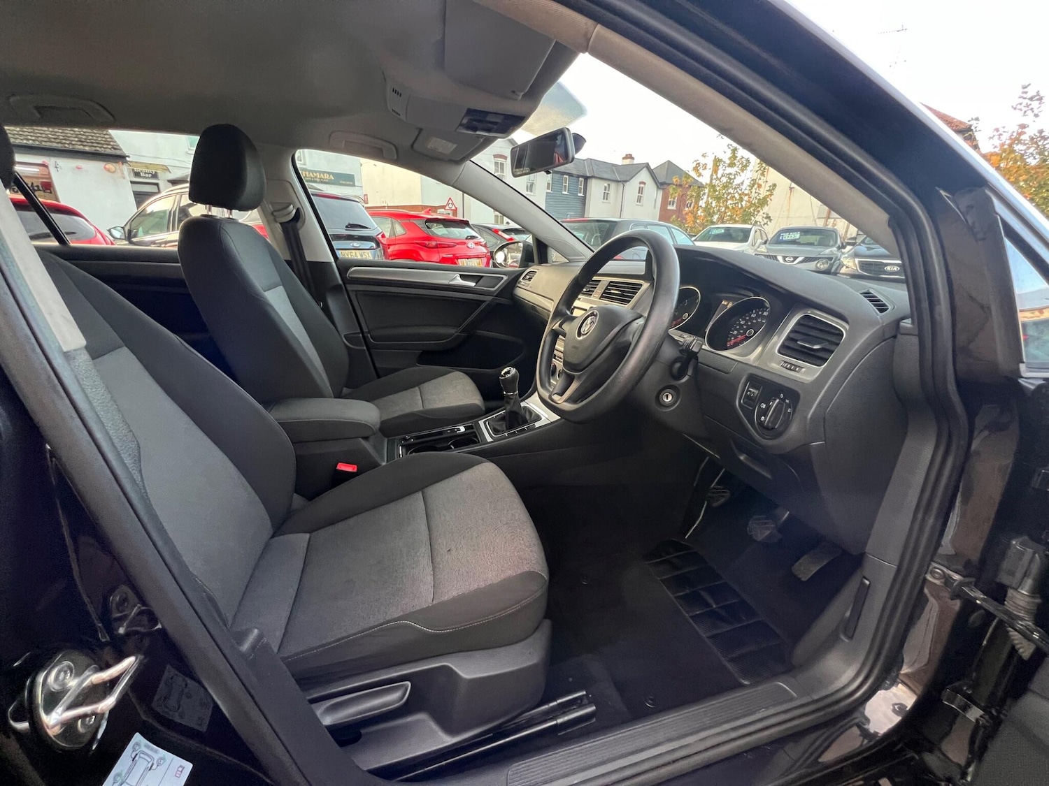 Used Volkswagen Golf 2013 for sale - 76370532: Photo 13