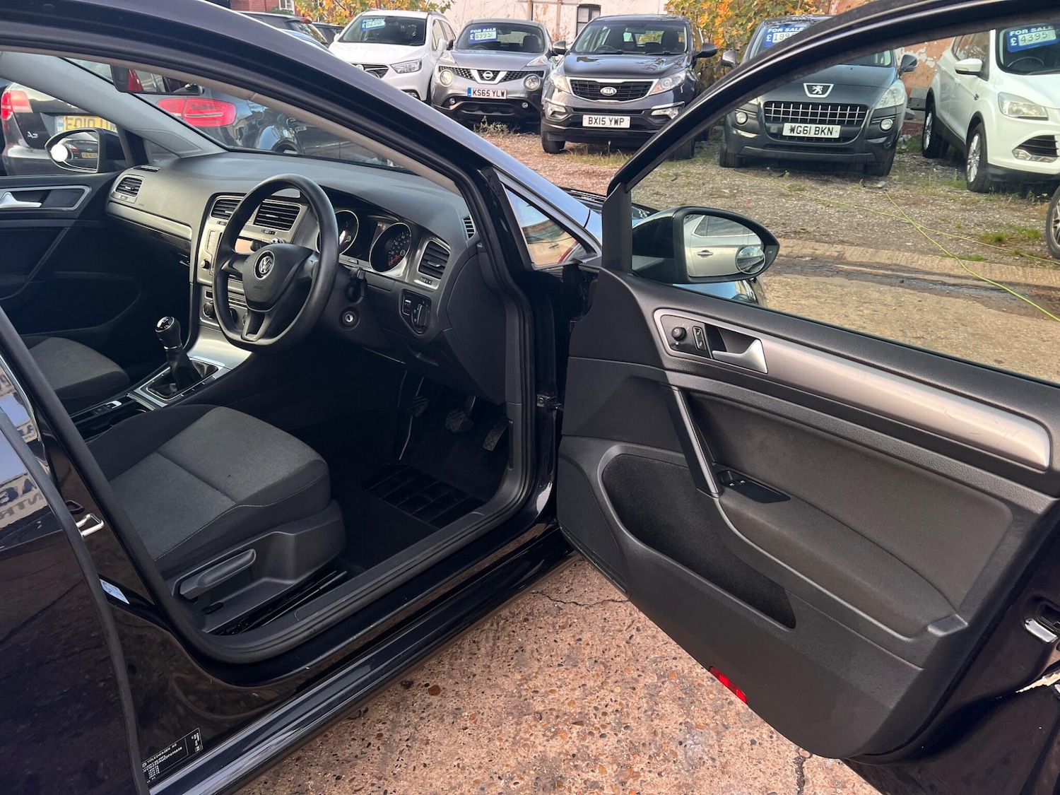 Used Volkswagen Golf 2013 for sale - 76370532: Photo 14