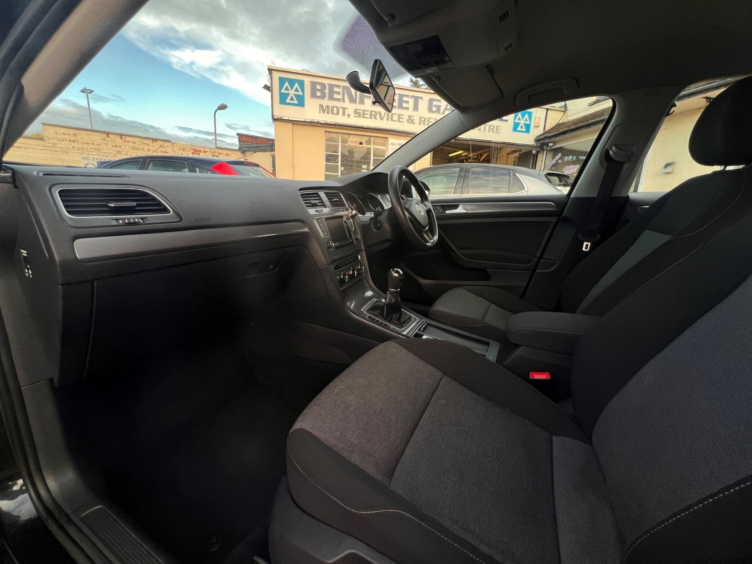 Used Volkswagen Golf 2013 for sale - 76370532: Photo 22