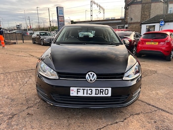 Used Volkswagen Golf 2013 for sale - 76370532: Photo