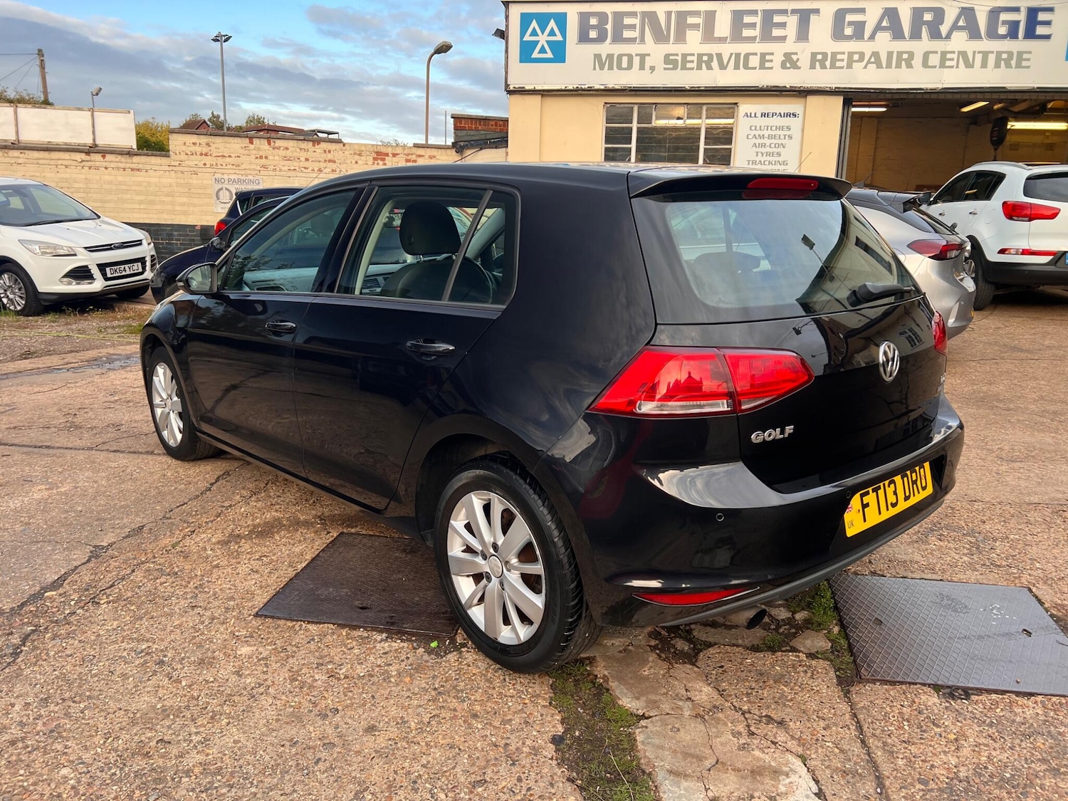 Used Volkswagen Golf 2013 for sale - 76370532: Photo 3