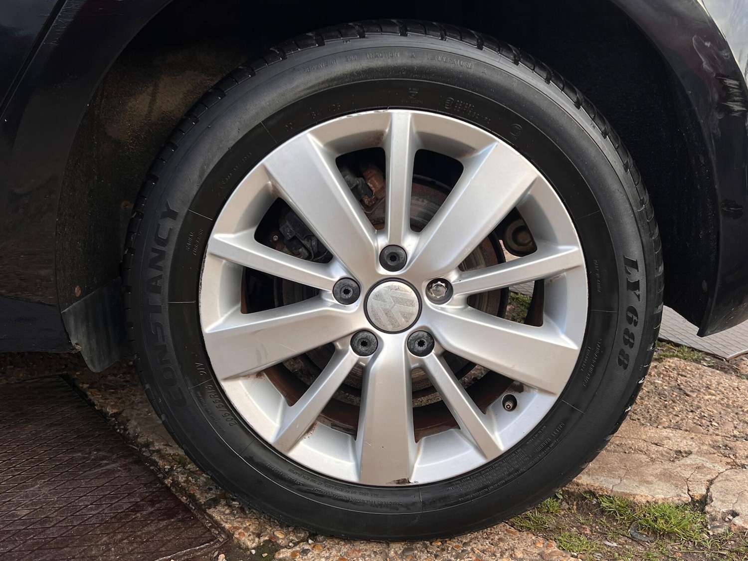 Used Volkswagen Golf 2013 for sale - 76370532: Photo 8