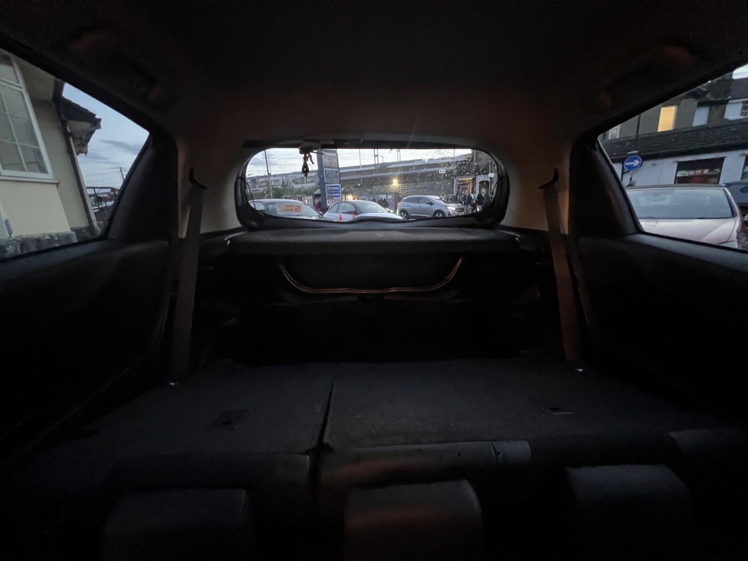 Used Toyota Yaris 2014 for sale - 76550873: Photo 19