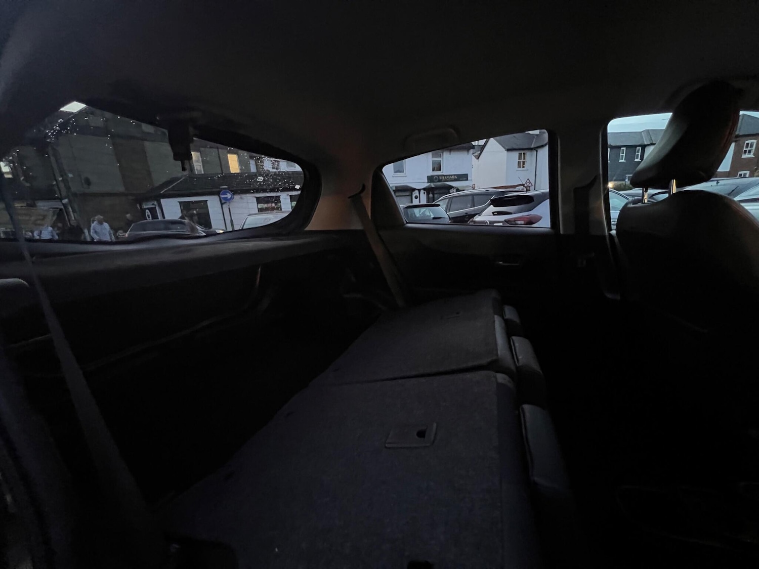 Used Toyota Yaris 2014 for sale - 76550873: Photo 20