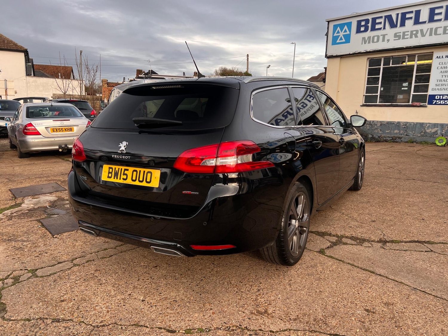 Used Peugeot 308 2015 for sale - 76887330: Photo 10
