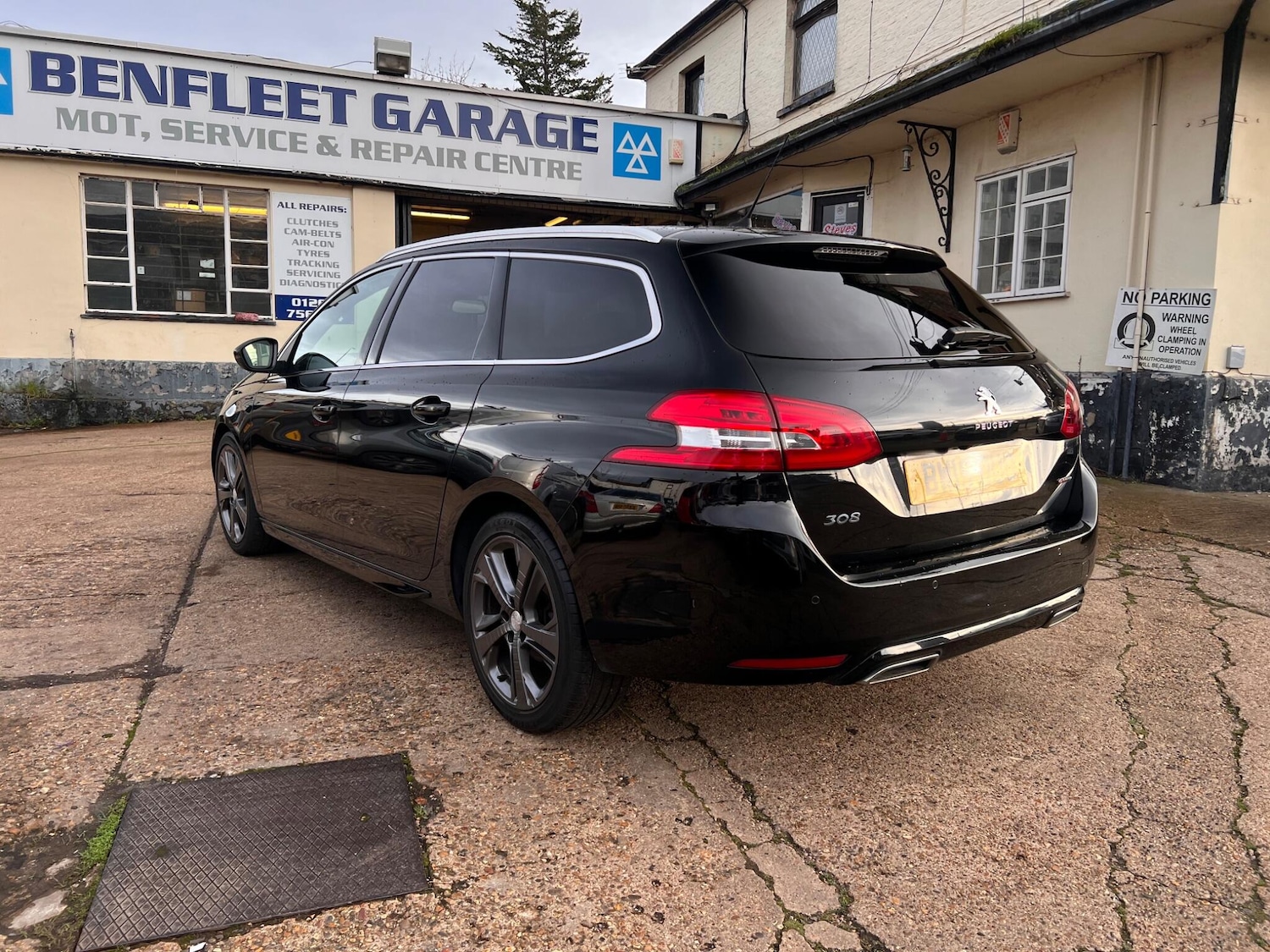 Used Peugeot 308 2015 for sale - 76887330: Photo 4