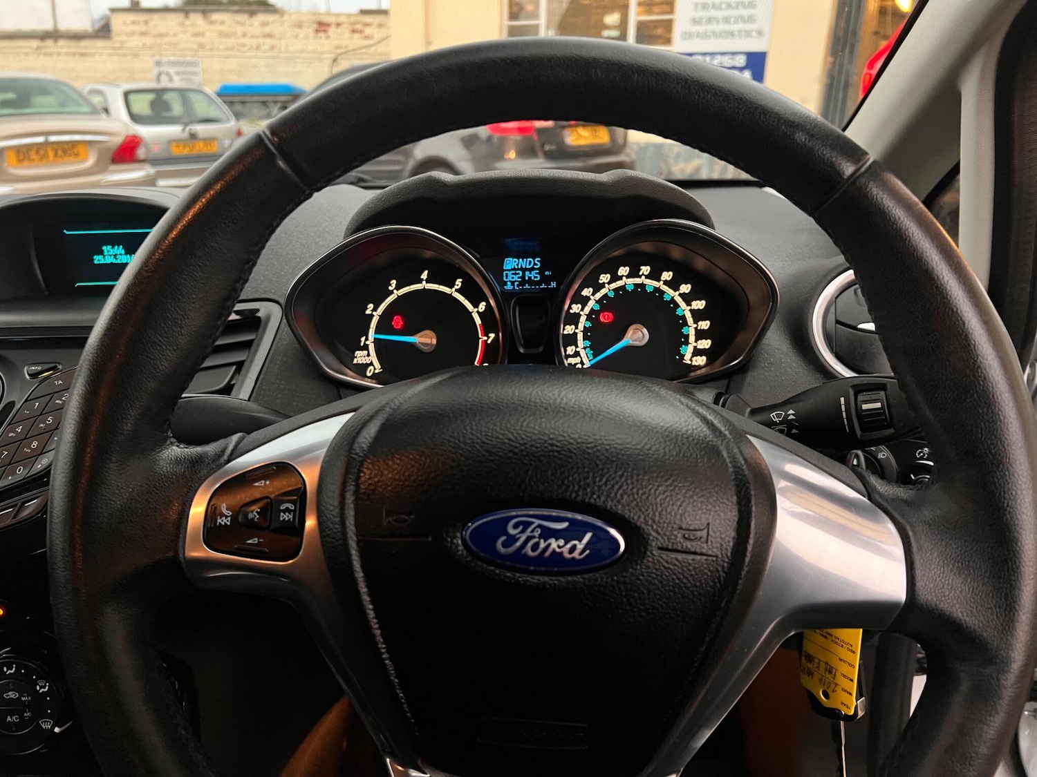 Used Ford Fiesta 2014 for sale - 76952948: Photo 18